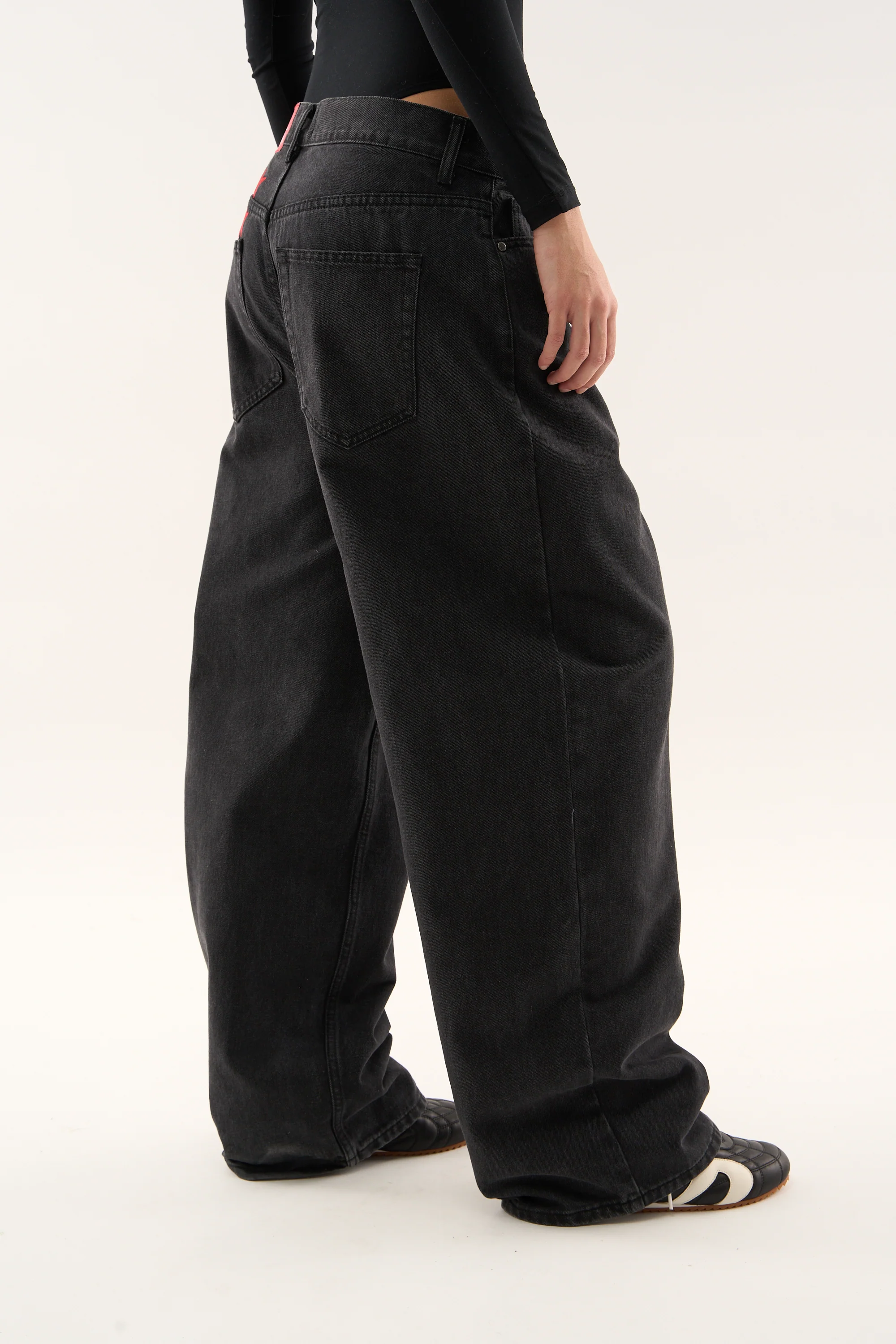 Jumbo Pants Washed Black - Image 9