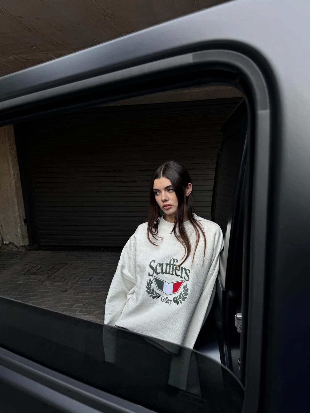Romeo Ecru Sweatshirt - Image 12